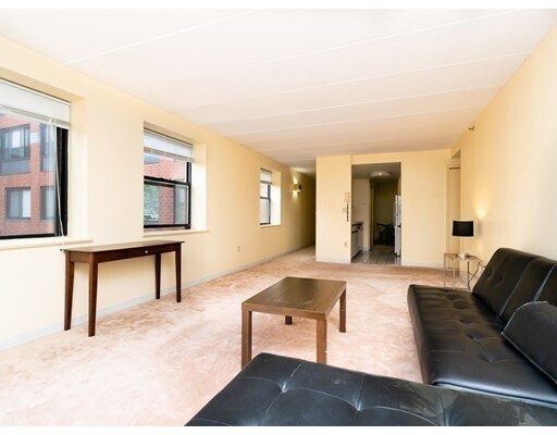 Photo - 1933 Commonwealth Ave Unit 409