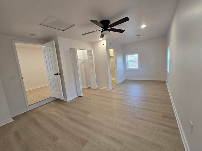 Photo - 198 S Court St