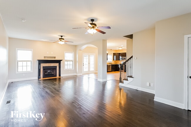 1233 Allmon Dr