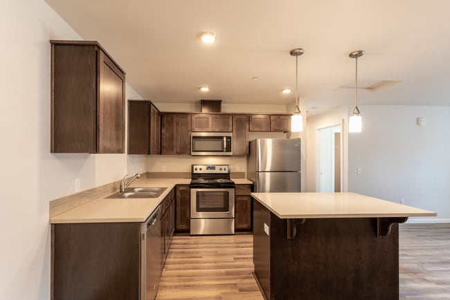 Photo - Waterside Apartments