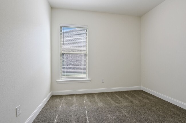 Photo - Must see single story 4 bed/3 full bath floor plan in sought after Fairview Gardens!