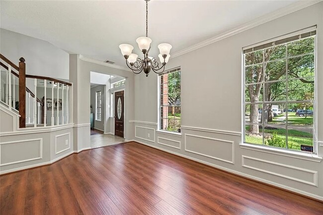Photo - 215 Birch Hill Dr