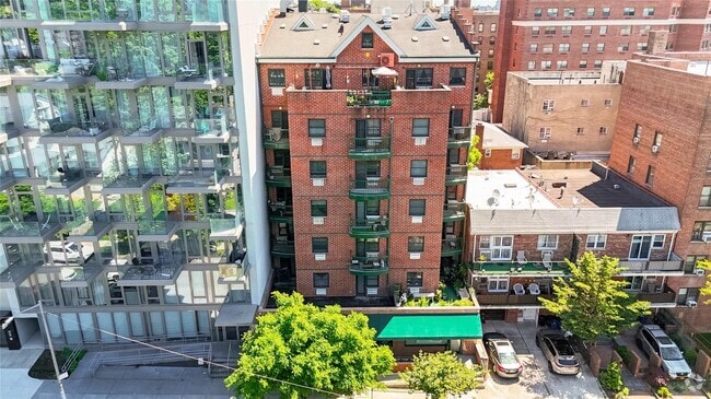 Building Photo - 83-71 116th St Unit 7B Rental