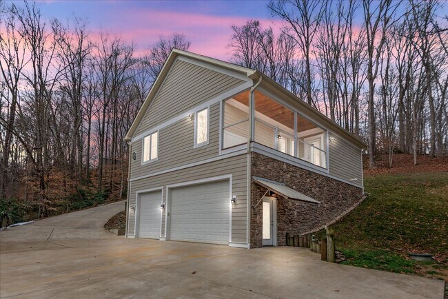 Photo - 2 Bedroom 3 Bath is Stafford, VA