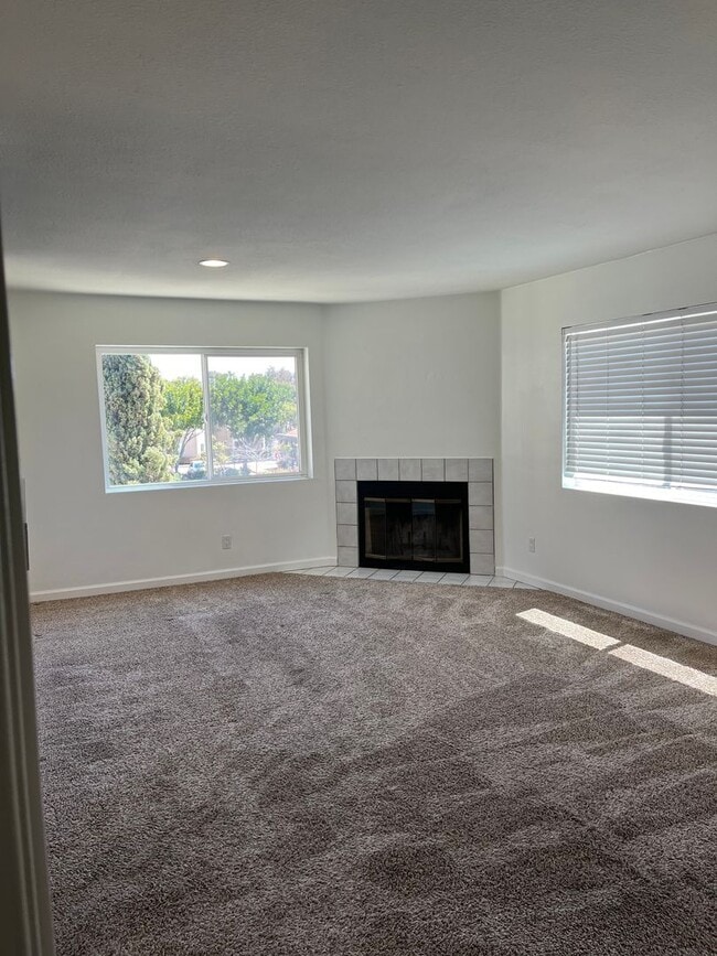 Photo - Upstairs Corner Unit in the Verano Complex