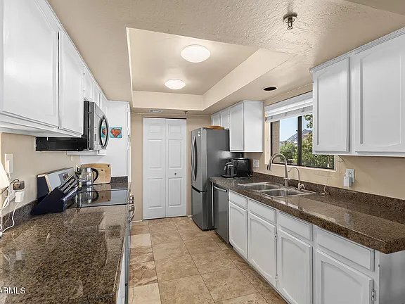 3031 N Civic Center Plaza Unit 111