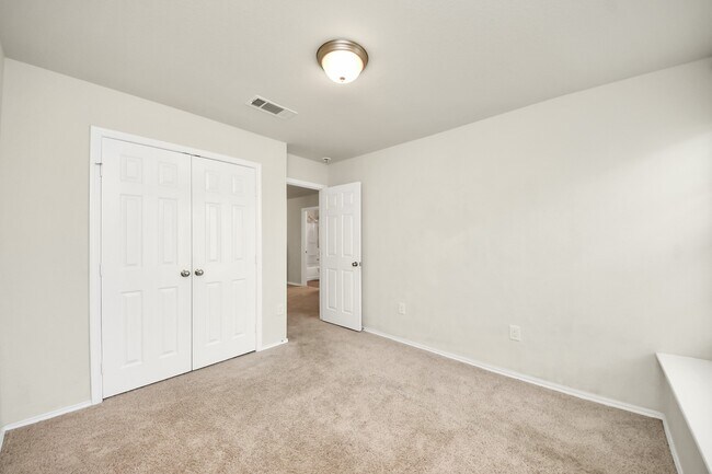 Photo - 15802 Sunny Stone Dr