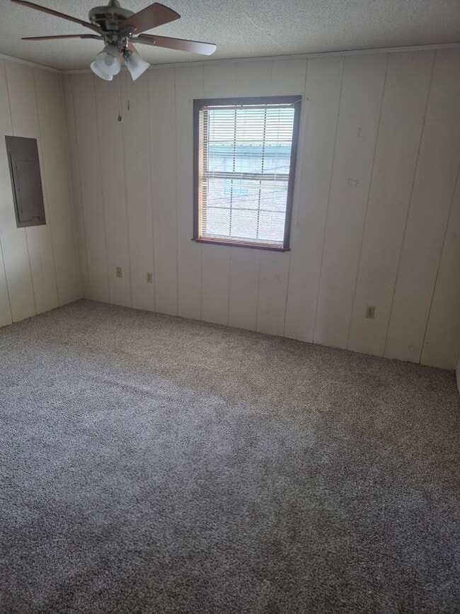 Photo - Oak Ridge Apartment Unit 29