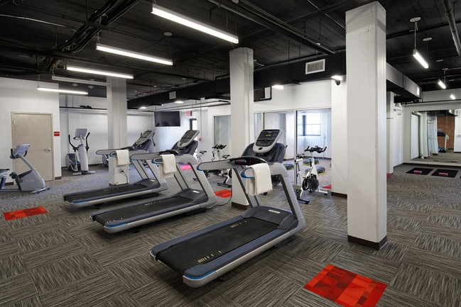 Fully-equipped fitness center