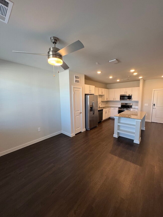 Photo - 455 Elevon Pkwy Unidad 816