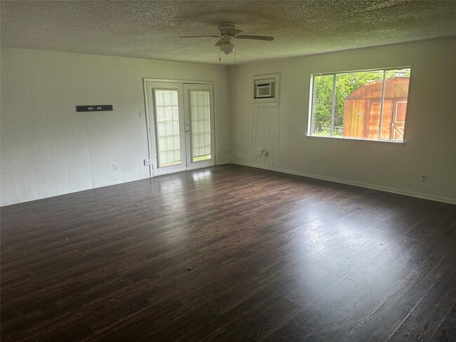 Photo - 3118 Dacca Dr