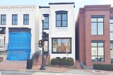 Building Photo - 1621 Wisconsin Ave NW Unit B