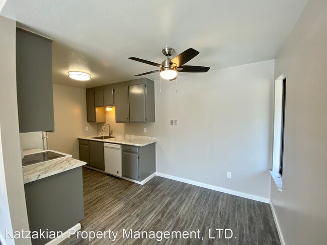 Photo - 3702 W Benjamin Holt Dr