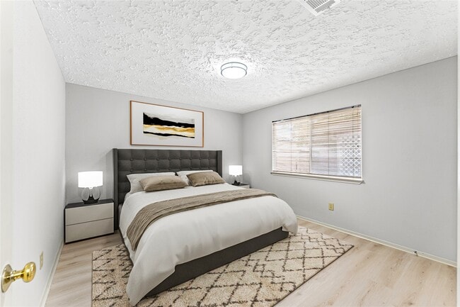 Photo - 16218 Olive Glen Dr