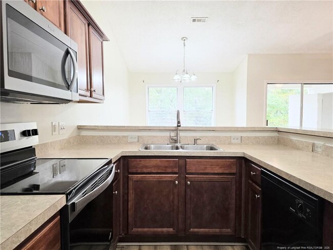 Photo - 6768 Willowbrook Dr