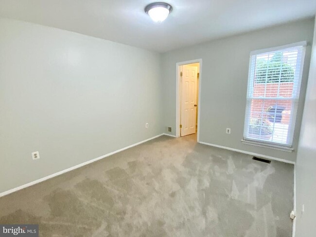 Photo - 1824 Bronzegate Blvd