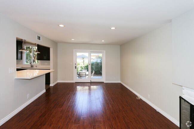 Building Photo - 12024 Alberta Dr Rental