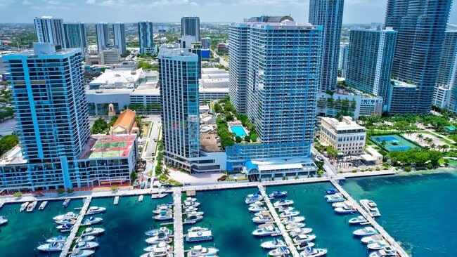 Photo - 1717 N Bayshore Dr