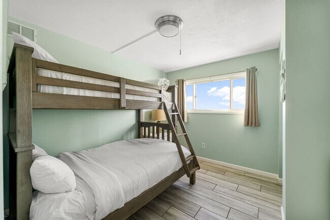 Photo - 8743 Thomas Dr Unidad SI FL11-ID1354996P