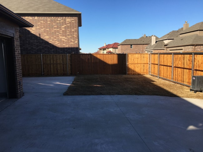 Photo - 5724 Mattlethorn Dr