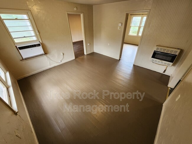Photo - 509 N Division St