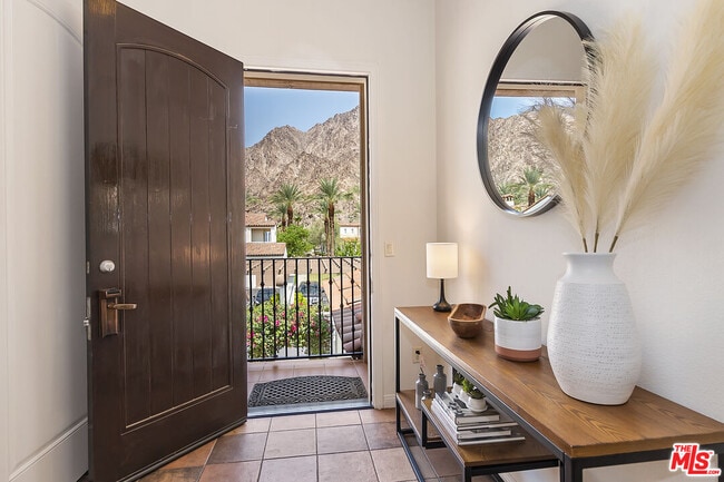 Photo - 48613 Classic Dr