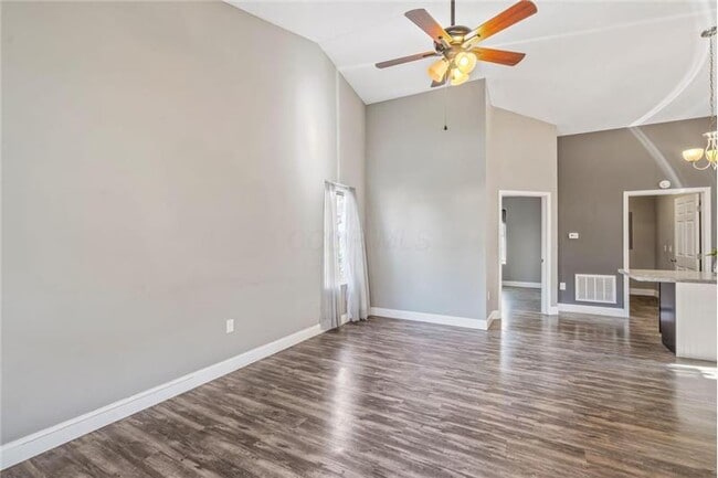 Photo - 110 Pasadena Ave