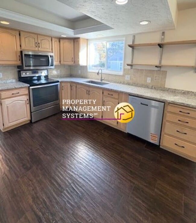 Photo - 5 Bedroom Home in Draper!