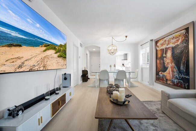 Photo - 240 Galen Dr Unit 112