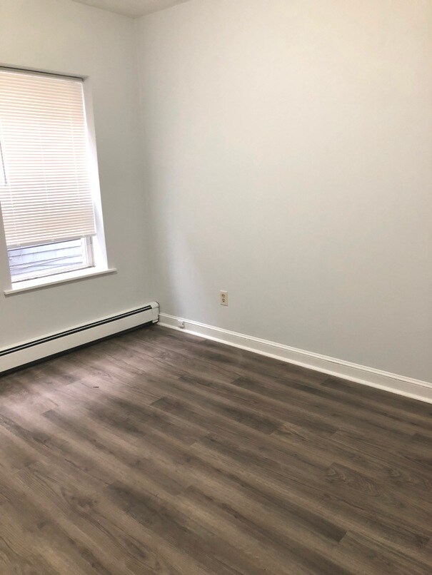 Photo - 122 Berkshire St Unit 3