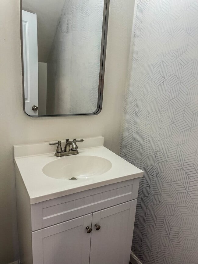 Photo - 3 Bed 2.5 Bath 2 Car Garage 1493sf Low maintenance yards. Prime Location.