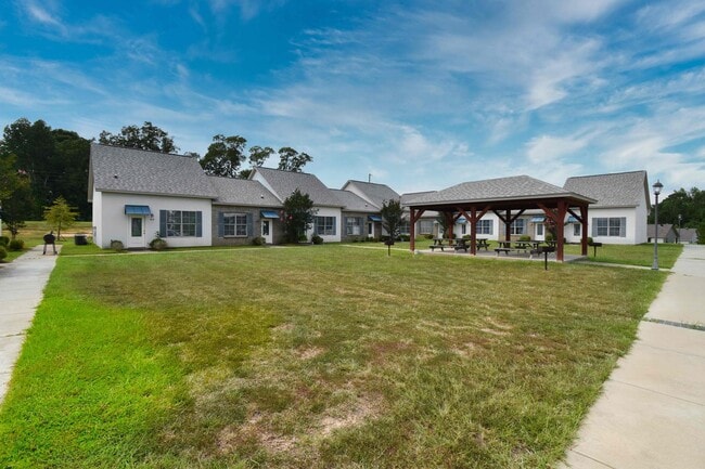 Photo - Pine Grove Apartments Unit 903 S. Barnett Springs