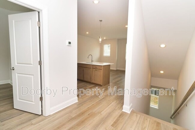 Photo - 760 Bespoke Wy