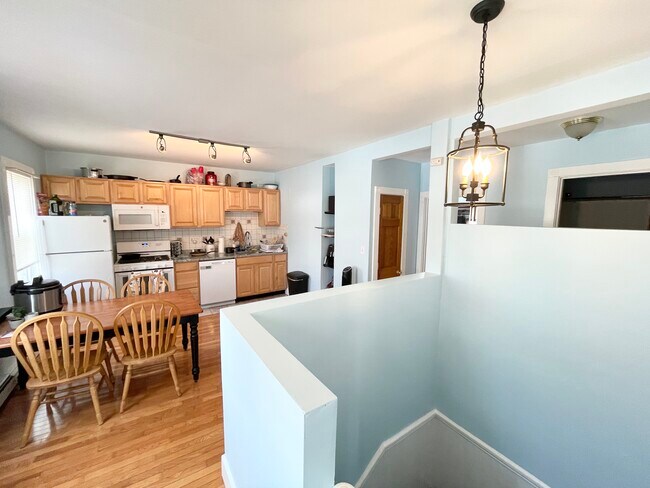 Photo - 65 Preble St