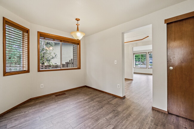 Photo - 4521 186th Ave SE