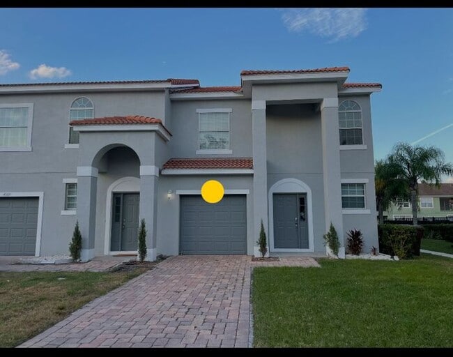 Photo - Beautiful Townhouse