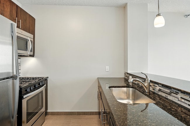 Photo - 341 E Ohio St