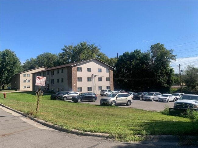 Building Photo - 1450 5th Ave S Unit 301