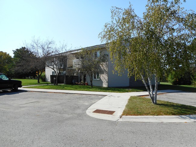 Photo - Harbor Villa Apartments