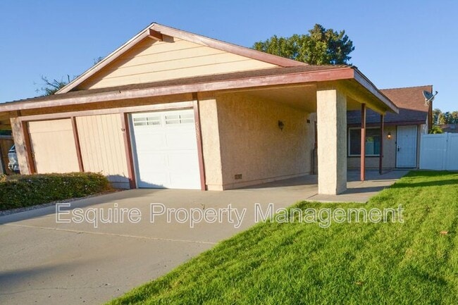 Photo - 5335 Felicia St