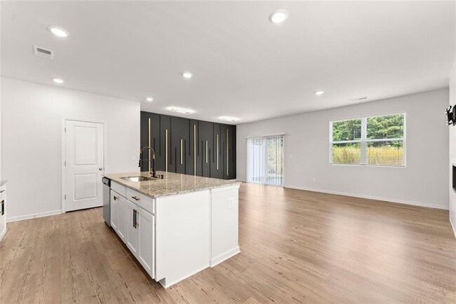 Photo - 59 Lumpkin Ln