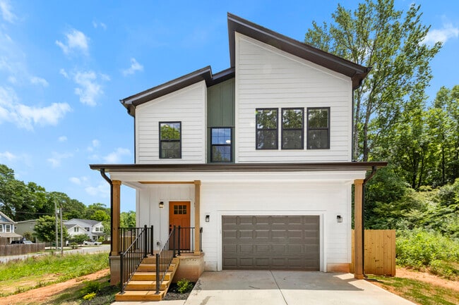 Photo - 3420 Tappan Pl