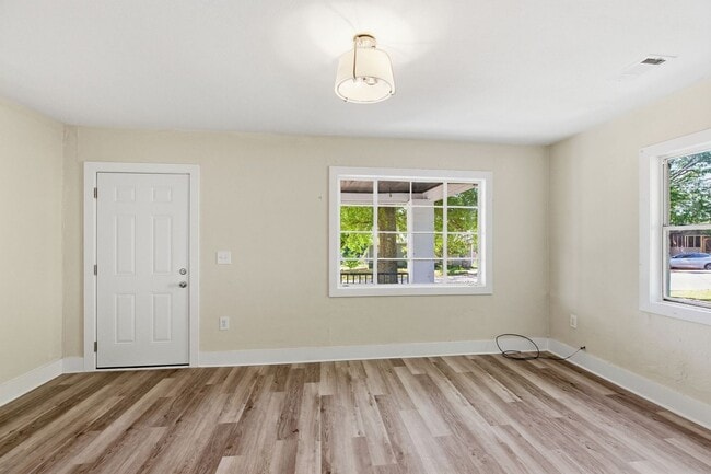 Photo - 116 Chester Ave