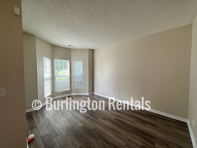 Photo - Whitsett / Waterbury Community