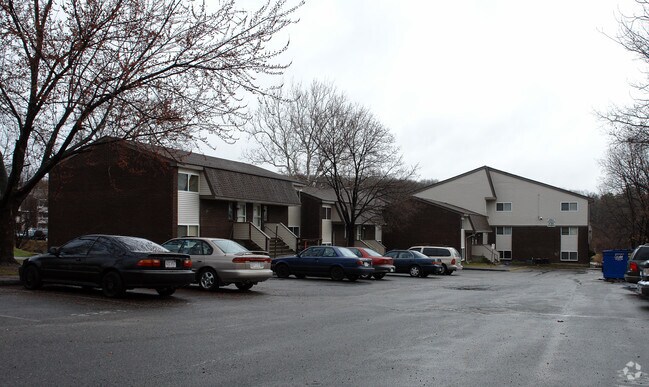 Photo - Jarvis Heights Apartments