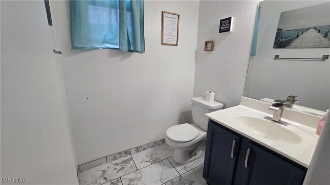 Photo - 5205 El Castano Ave