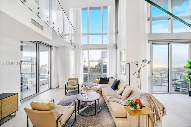 Photo - 851 NE 1st Ave Unit Penthouse 4612