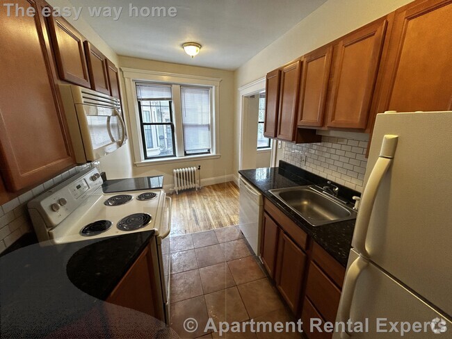 Building Photo - 1558 Massachusetts Ave Unit #3 Rental