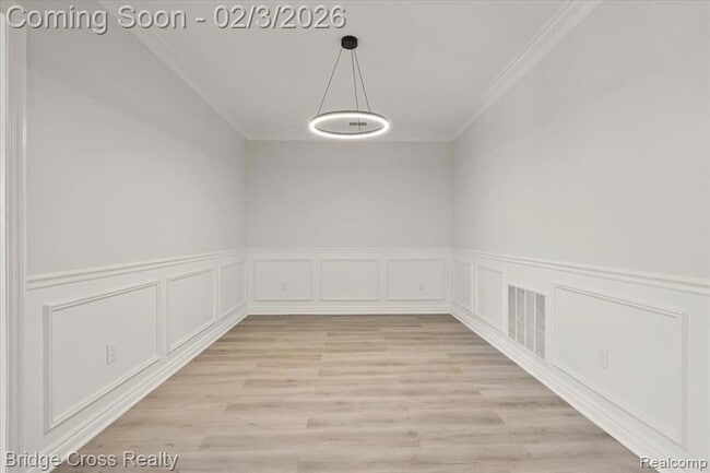 Photo - 5685 Twin Oaks Dr Unit 164