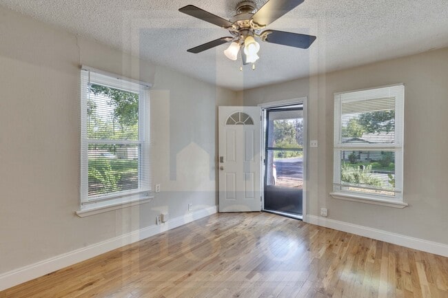 Photo - 4810 Prock Ln